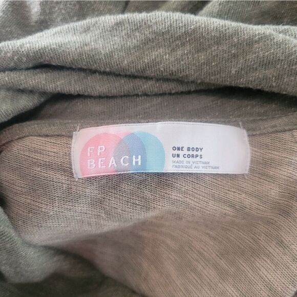 Free People Beach Cocoon Cowl Pullover Size Small - Picture 6 of 7